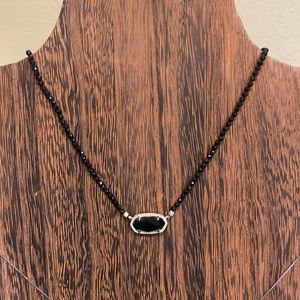 Kendra Scott necklace